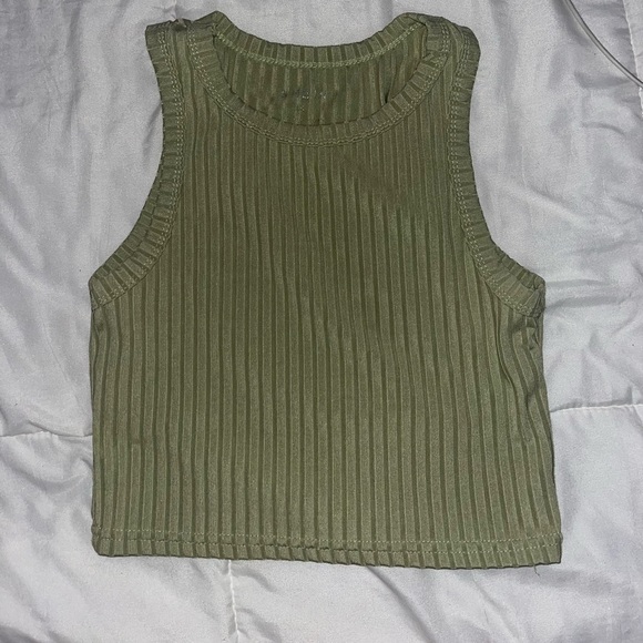 SHEIN Tops - ribbed halter top